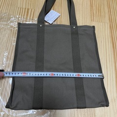 キャパス生地　カーキ　トートバックの画像