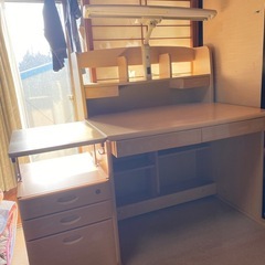 【引取り限定】ニトリ 組合せ学習机　2012年製の画像