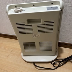 電気ストーブの画像
