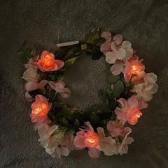 未使用・タグ付き多数の フラワーリース、造花、雑貨類のまとめ売りです。の画像