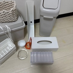 ゴミ箱 ティッシュケース など 収納グッズまとめ売りの画像