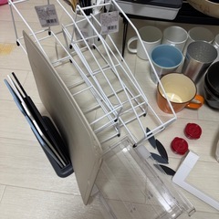 キッチンスツール フライパン 収納 などの画像