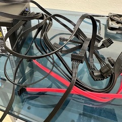 SilverStone 550W 電源ユニット（80PLUS GOLD・中古）の画像