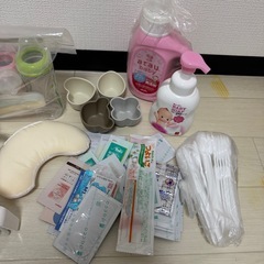 ベビー用品 まとめ売り 大量の画像