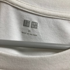 （XL）UNIQLO  長袖クルーネックT の画像