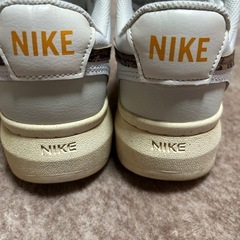 NIKE スニーカー　24cmの画像