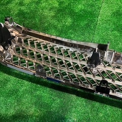 ハイエース200系 1型/2型 ワイドボディ用 社外 メッキグリルの画像