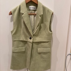 【破格】レディース服 コート入り Mサイズ 総額30万円相当 ブランド品多数の画像