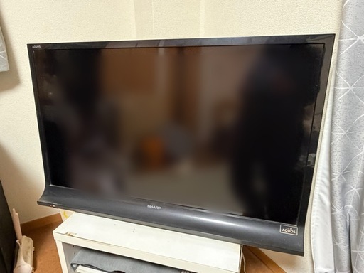 SHARP AQUOS 液晶テレビ40インチ (ヤマベ) 向ヶ丘遊園のテレビ《液晶