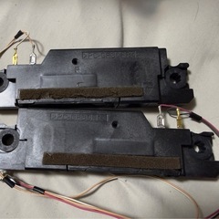 【DIY向け】テレビ内蔵スピーカー一組の画像