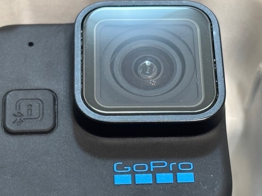 GoPro 11mini 動作品　本体と付属品