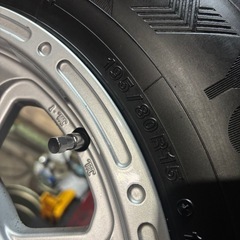 ハイエース　アルミホイール　スタッドレス　195/80R15の画像