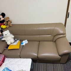 ソファー 3人掛けの画像