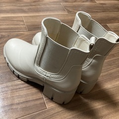 ブーツ　レディース　Mサイズの画像