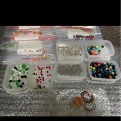 ビーズまとめ売りの画像