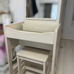 ドレッサーの画像