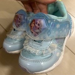 アナ雪★光る靴　30日までの画像