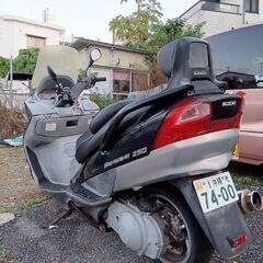 スカイウェーブ250の画像