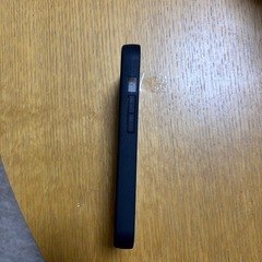 iPhone15スマホカバーの画像