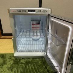 ポータブル保冷温庫　車載or家庭　の画像