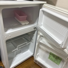 冷蔵庫の画像