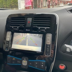 中古車日産リーフの画像