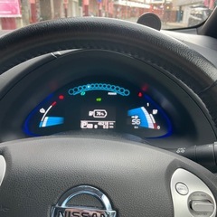 中古車日産リーフの画像