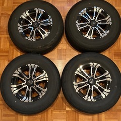 超美品　ハイエース用　サマータイヤ、ホイールセットの画像