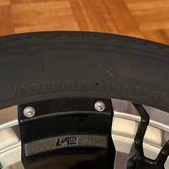 超美品　ハイエース用　サマータイヤ、ホイールセットの画像