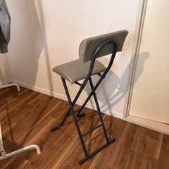 ニトリ 折りたたみ式カウンターチェア×2  の画像