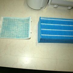 シャープ　気化式加湿器　HV-G30　中古の画像