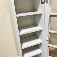 扉つき収納棚 CD DVD 本などの収納にの画像