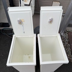 ゴミ箱2点の画像