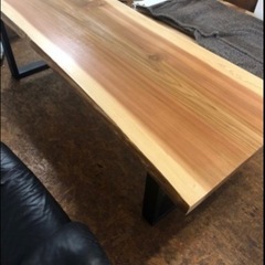 新品 激安 無垢 一枚板ダイニングテーブル  完成品 近場無料お届け可の画像