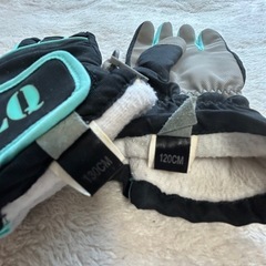 キッズスノー手袋　2つセットの画像