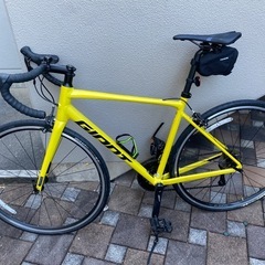 【美品】 GIANT CONTEND 2 ロードバイク イエロー サイズM コンテンド flat guard 700×28C 120psi S-R3 ジャイアント の画像