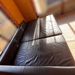 IKEA L字型レザーソファベッドの画像