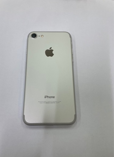 iPhone7 32GB シルバー