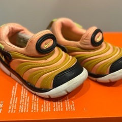 NIKE ナイキ　ダイナモフリー　  他にもスニーカー多数出品中の画像