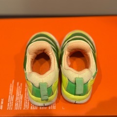 NIKE ナイキ　ダイナモフリー　  他にもスニーカー多数出品中の画像
