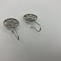 Dior ディオール スター ロゴ ピアス シルバーカラー 直径約1.6cm フック式の画像