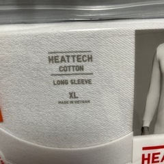 ①1500の品！ユニクロ　メンズ　極暖　XL の画像