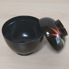 お椀の画像