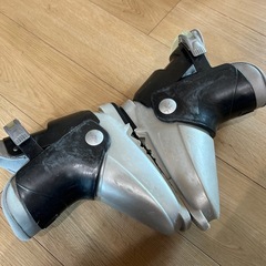 スキーブーツの画像