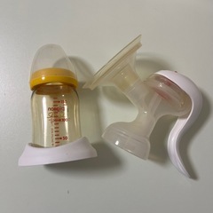搾乳機と母乳フリーザーパック
の画像
