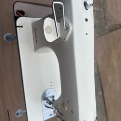 昭和レトロ　ブラザー　DELUXE 足踏みミシン アンティークの画像