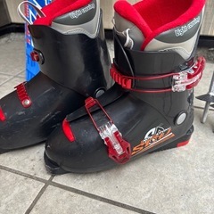 ２４.０cmジュニア
スキー３点セットの画像