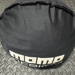 Momo design ヘルメットの画像