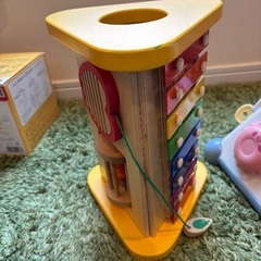 赤ちゃん向け知育玩具の画像