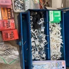 プラグ類の画像